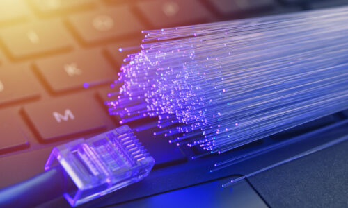 How Do Fibre Optic Cables Work?